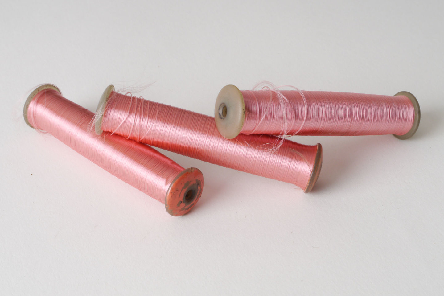 Spoel met inslaggaren voor passement