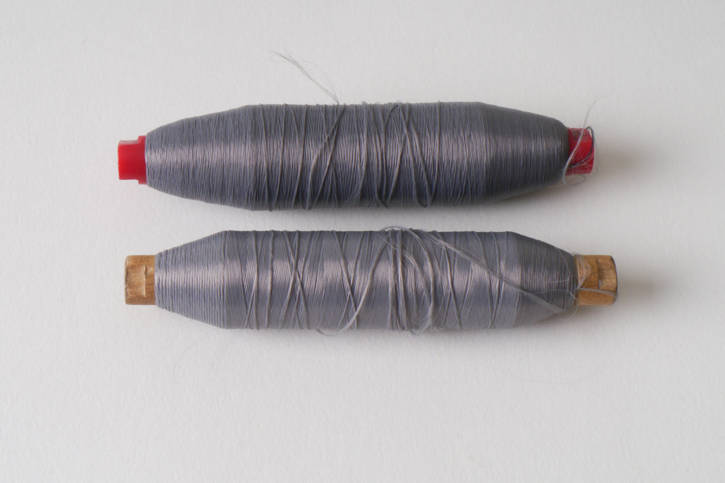 Spoel met inslaggaren voor passement