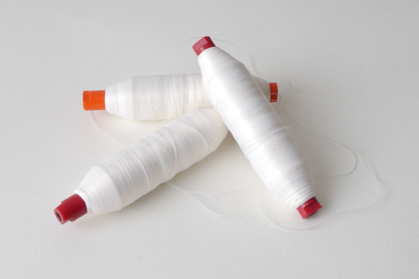 Spoel met inslaggaren voor passement