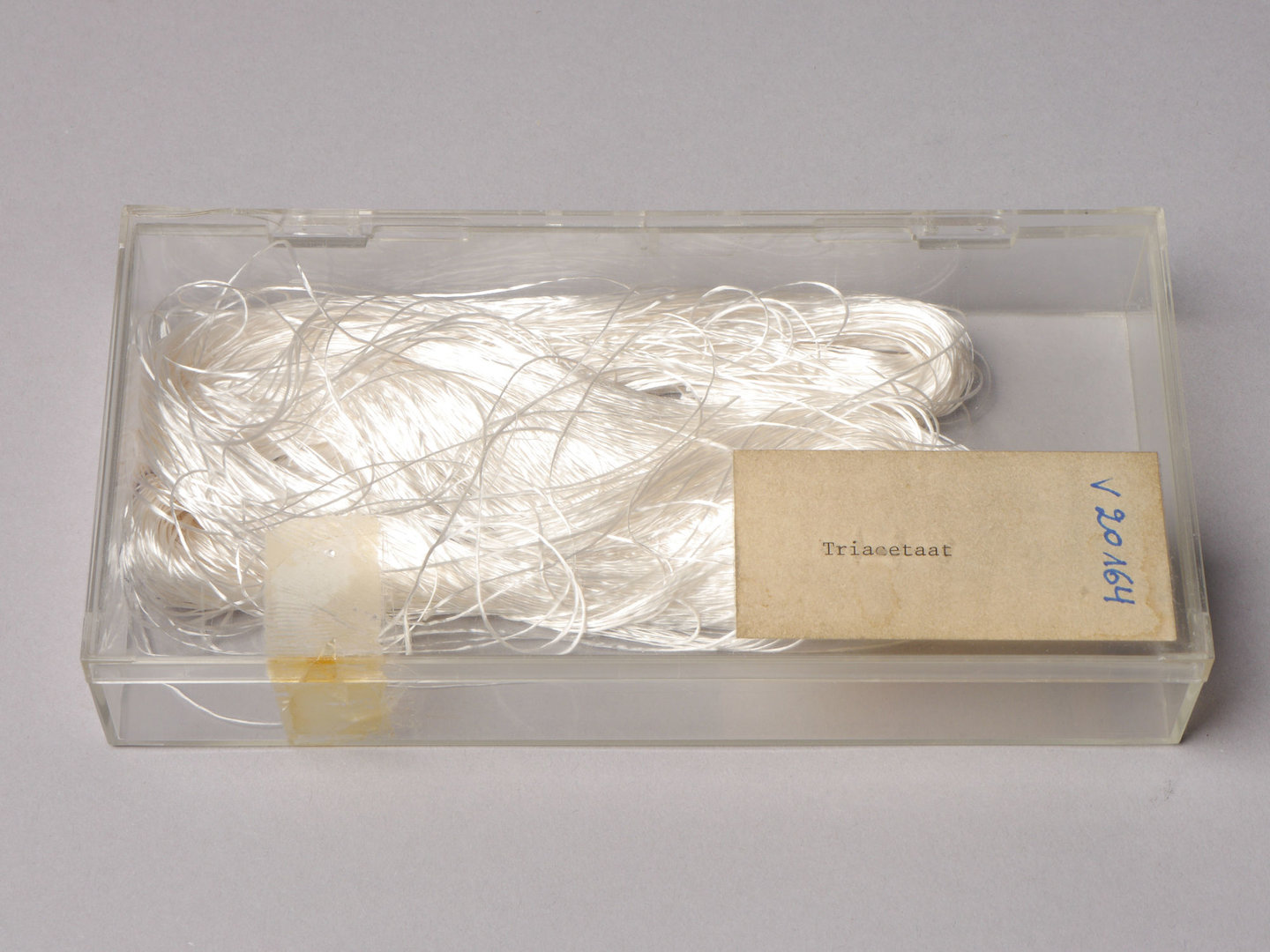 Staal van acetaatvezels van het type triacetaat