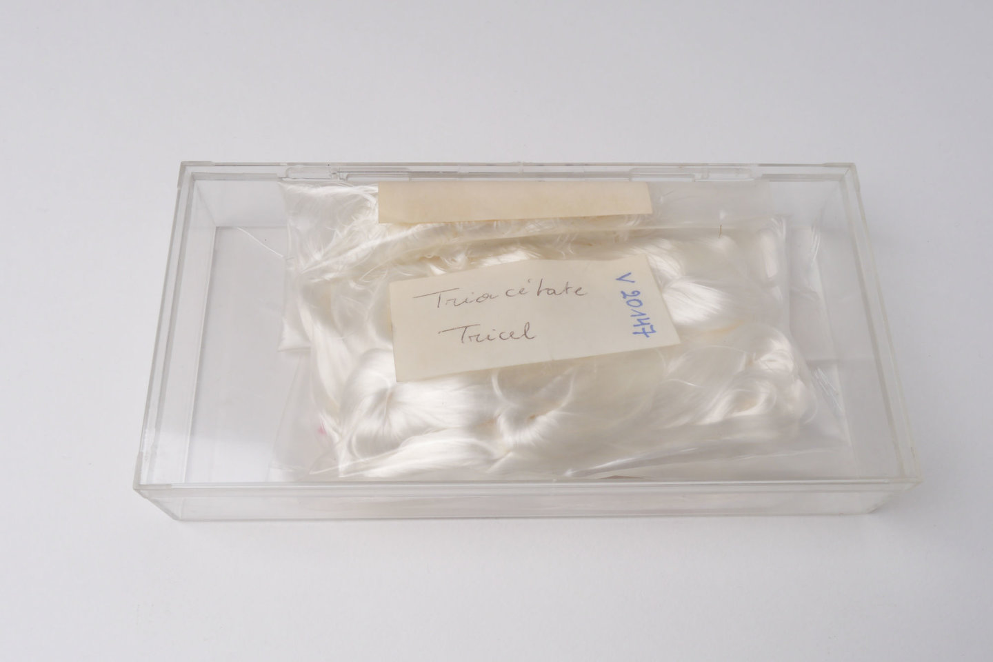 Staal van acetaatvezels van het type triacetaat uit Japan