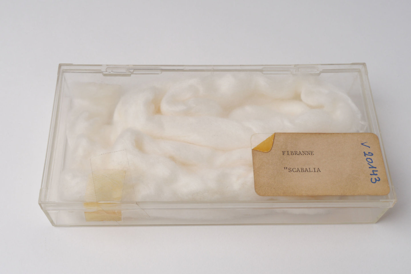 Staal van kunstzijde of fibranne van het merk Scabalia