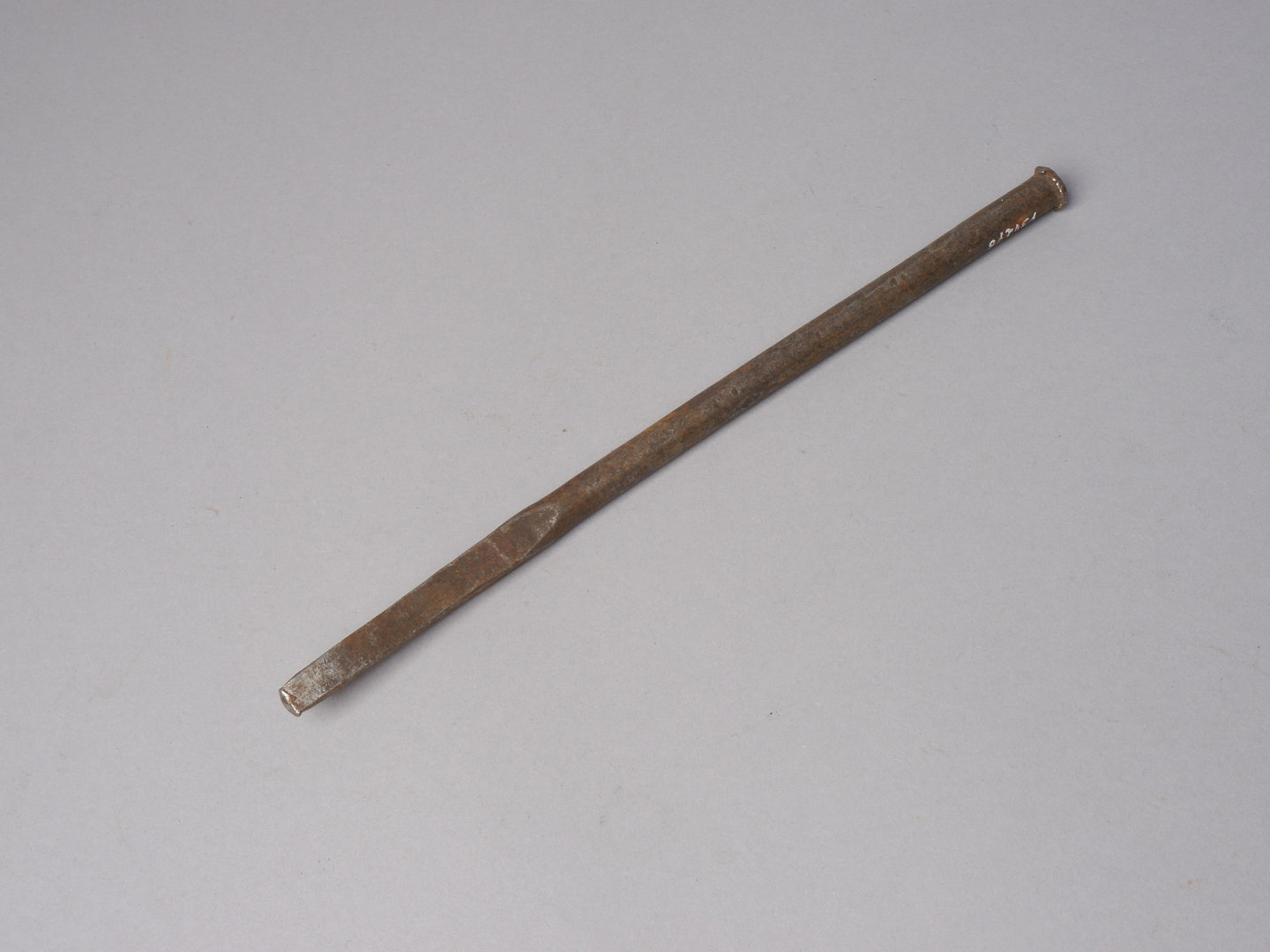 Onbekend gereedschap gebruikt voor lederbewerking