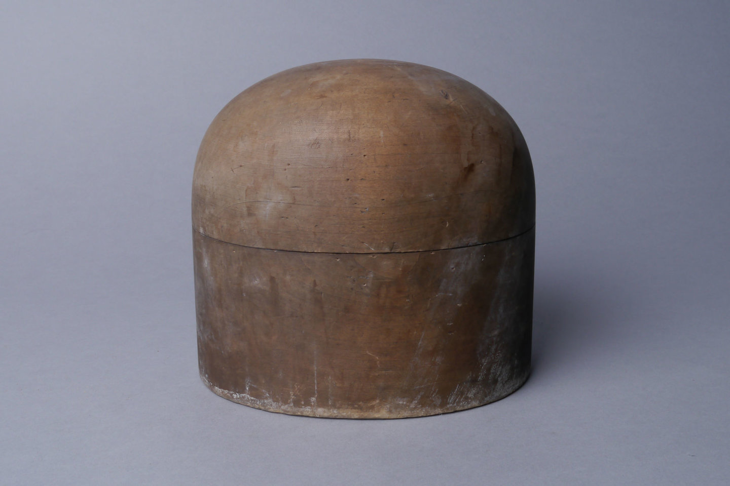 Houten mal of vorm voor hoeden