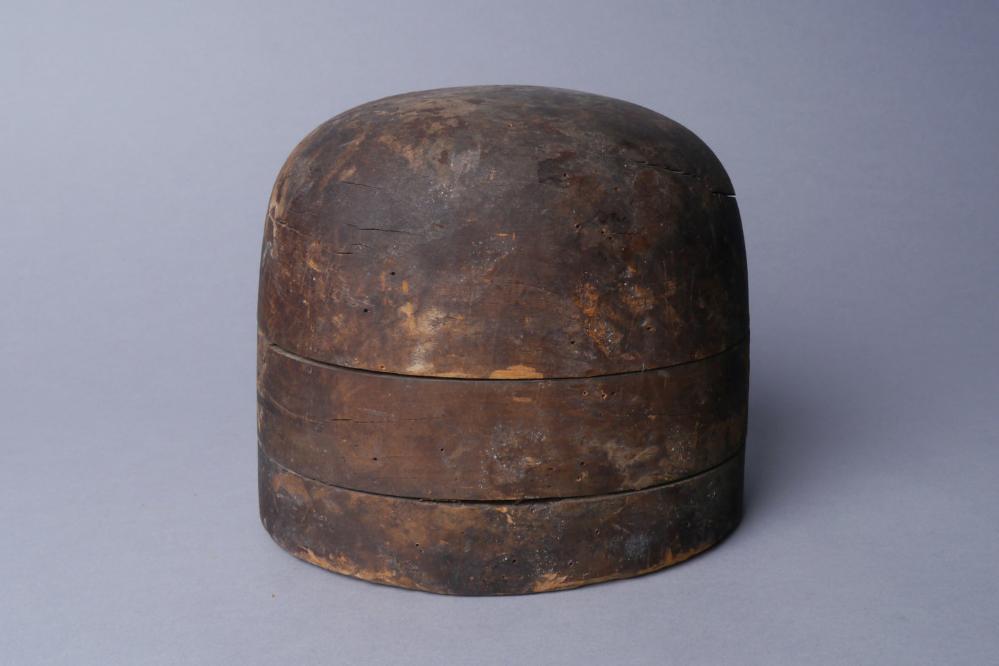 Houten mal of vorm voor hoeden