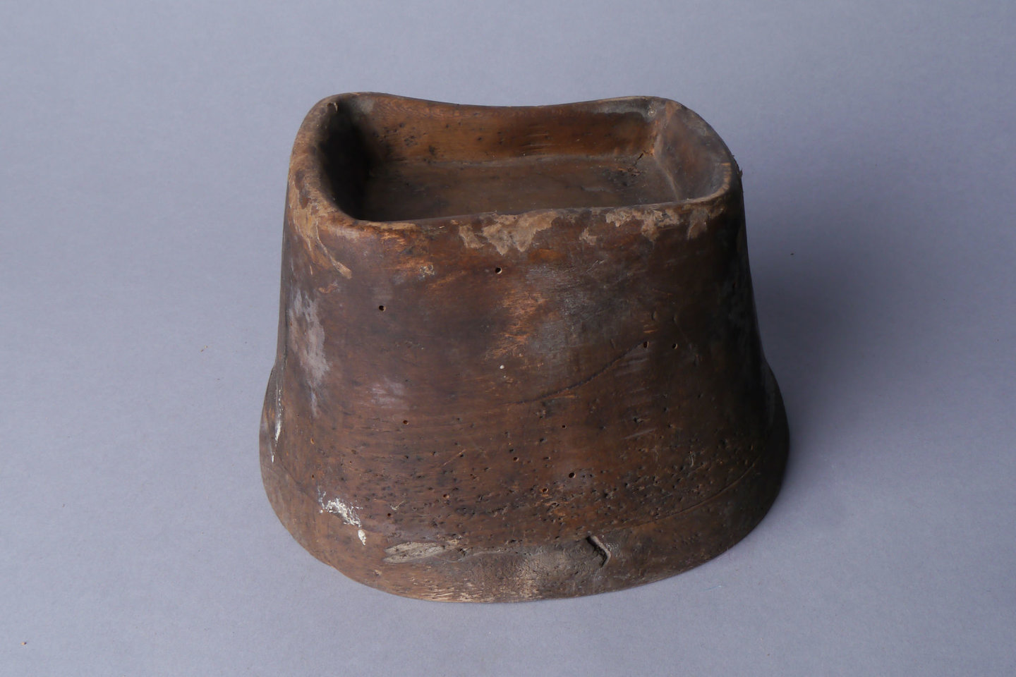 Houten mal of vorm voor hoeden