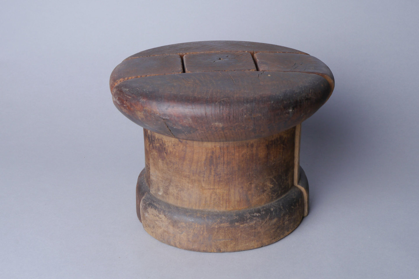 Houten mal of vorm voor hoeden