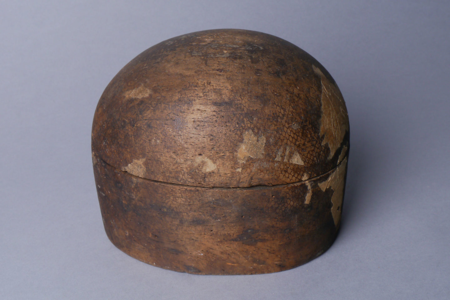 Houten mal of vorm voor hoeden