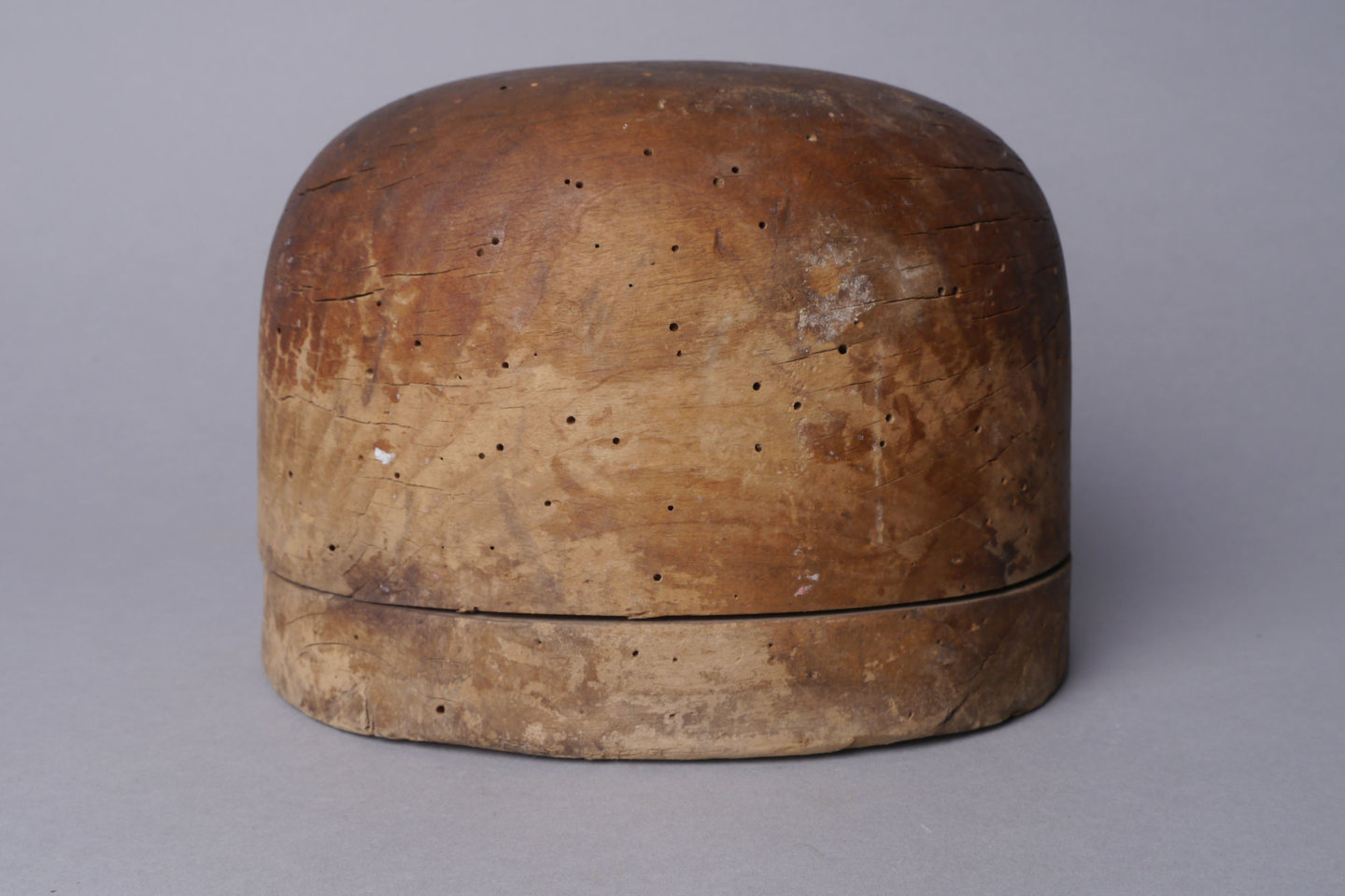 Houten mal of vorm voor hoeden