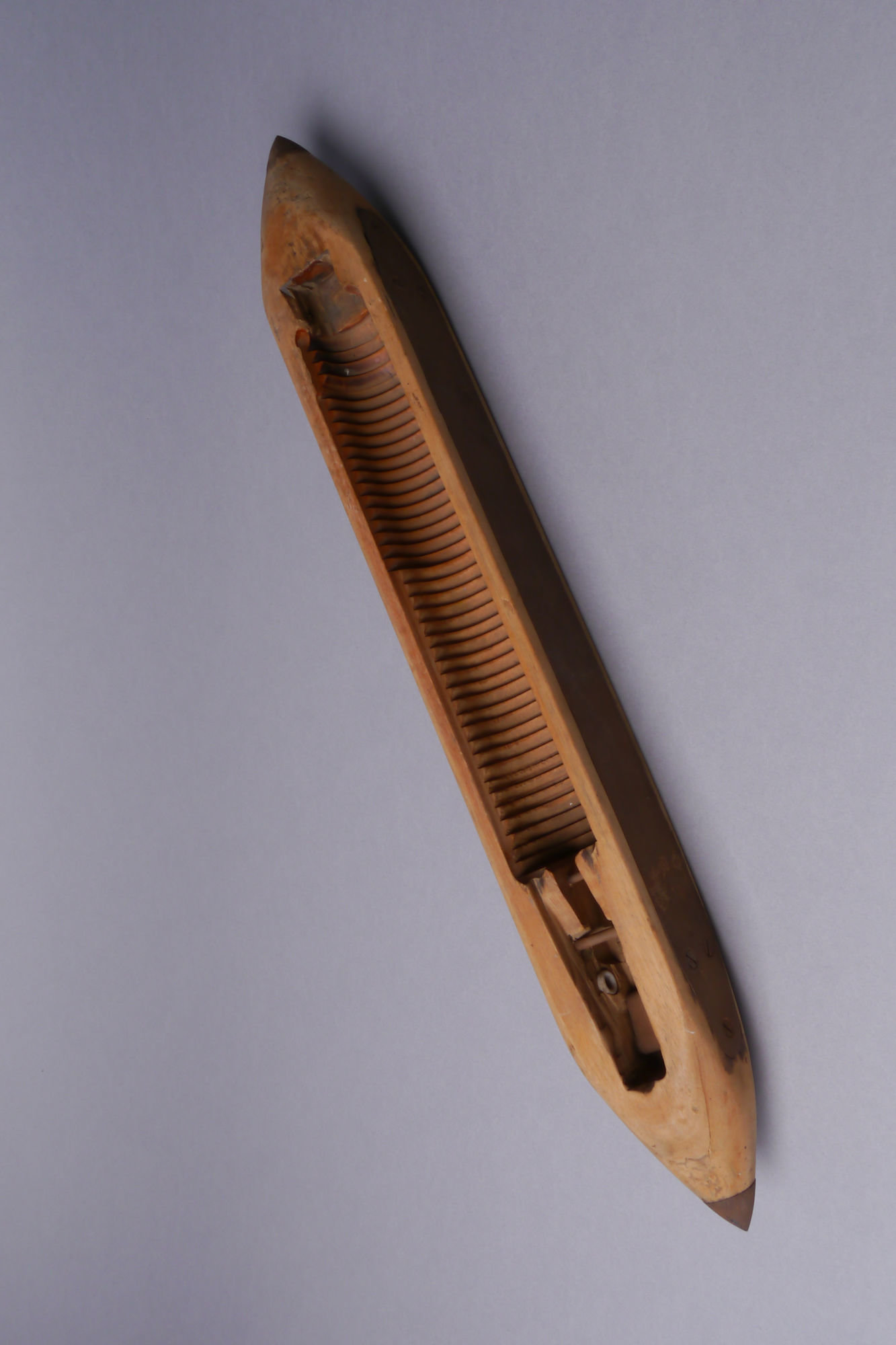 Schietspoel voor tapijten of zware garen