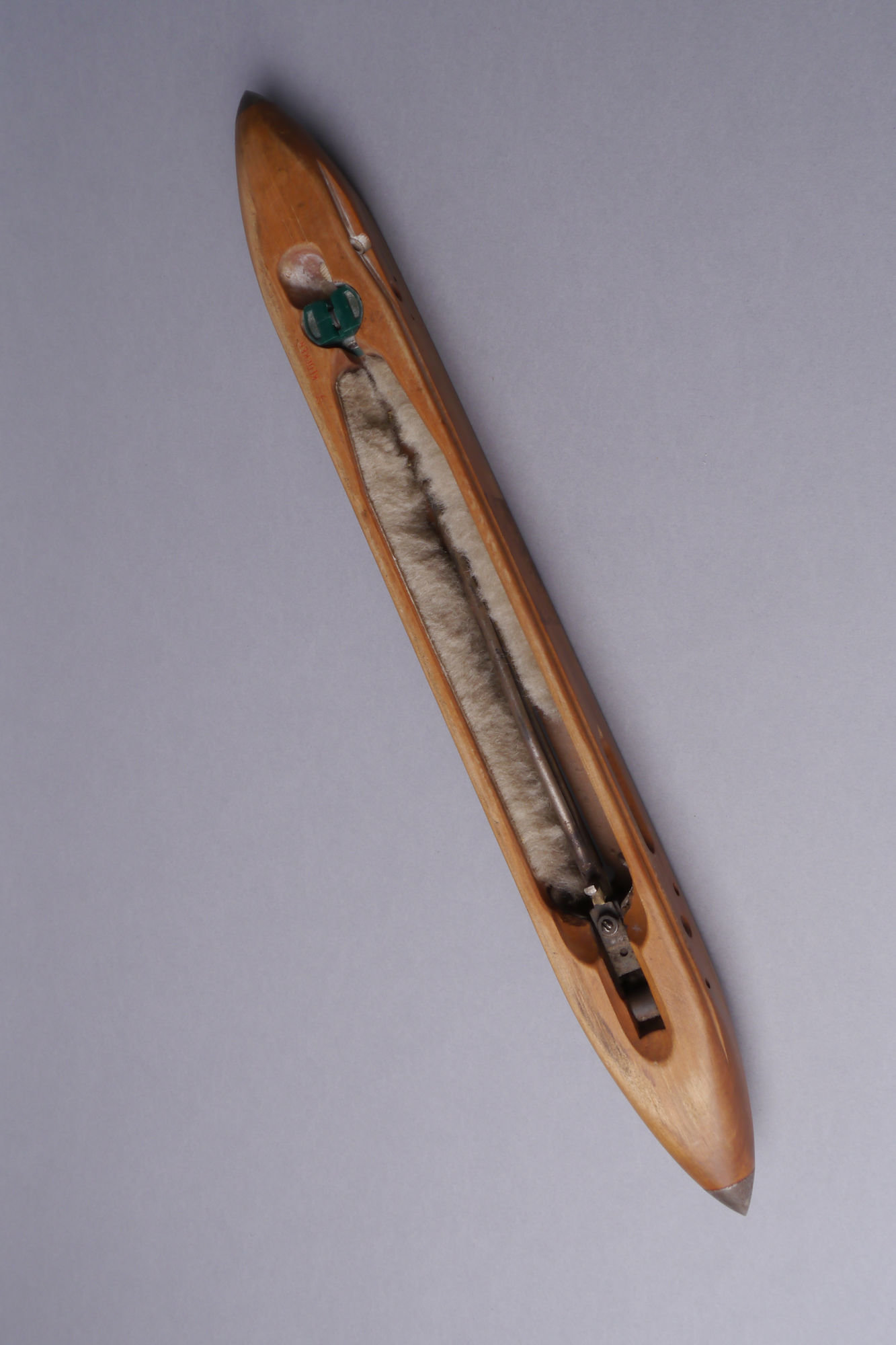 Schietspoel voor een halfautomatisch weefgetouw van het merk Klöcker