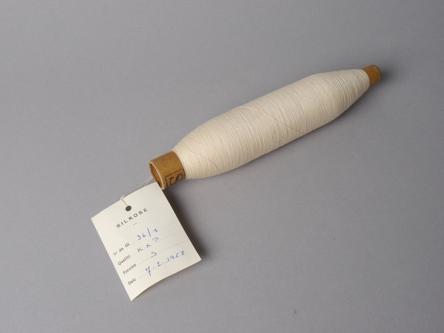 Bobijn met garen van het merk Silkose