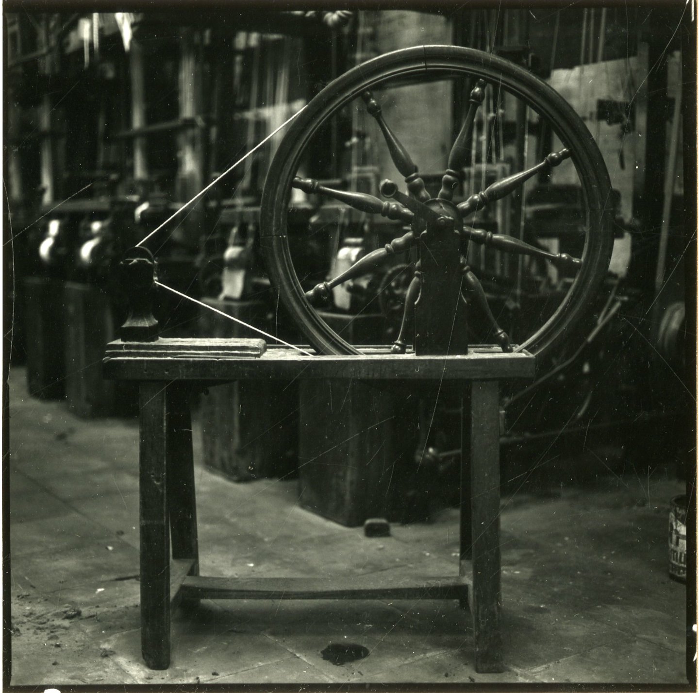 Spoelrad of handrad gebruikt om manueel te bobineren