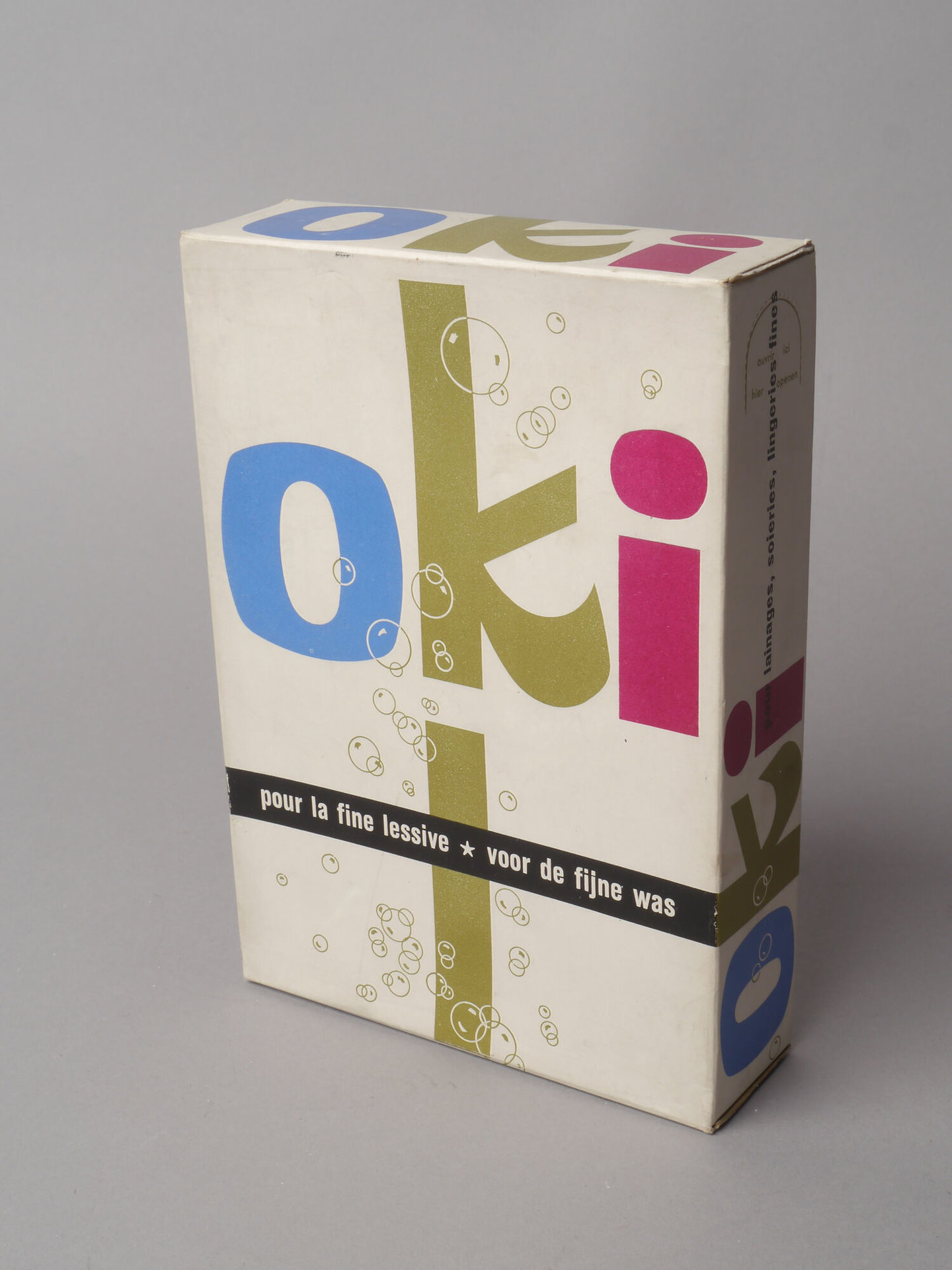 Doos waspoeder van het merk Oki