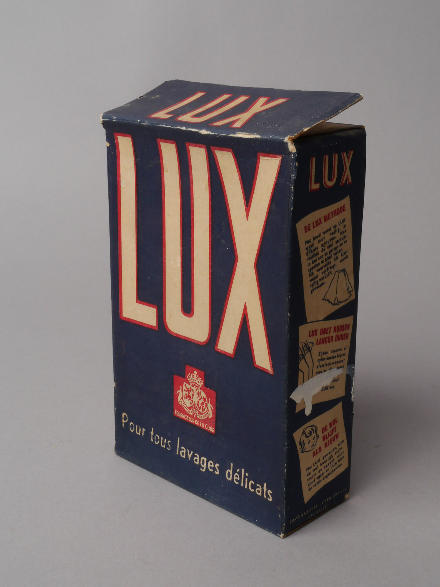 Doos waspoeder van het merk Lux