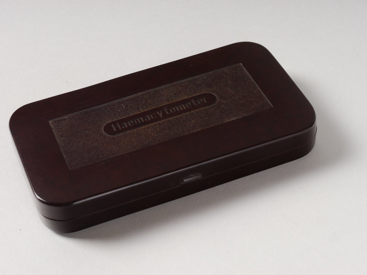 Rechthoekige doos met afgeronde hoeken voor hemocytometer