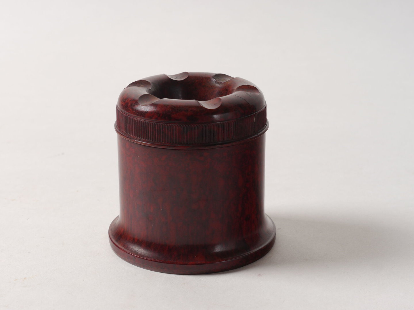 Ronde inktpot met schroefdeksel van het merk Velos